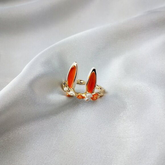 Bunny Ears Animal Lovers Ring - Picture 2 of 3